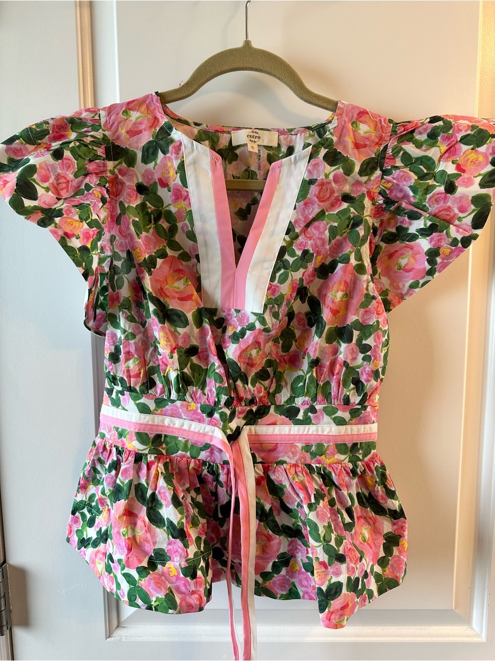 entro Pink Floral Ruffle-Sleeve Blouse - Picture 8 of 11
